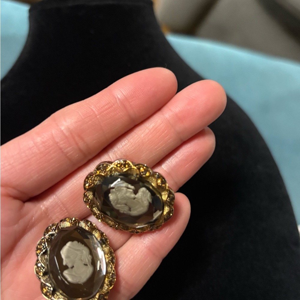 Elegant Gold Cameo Earrings
